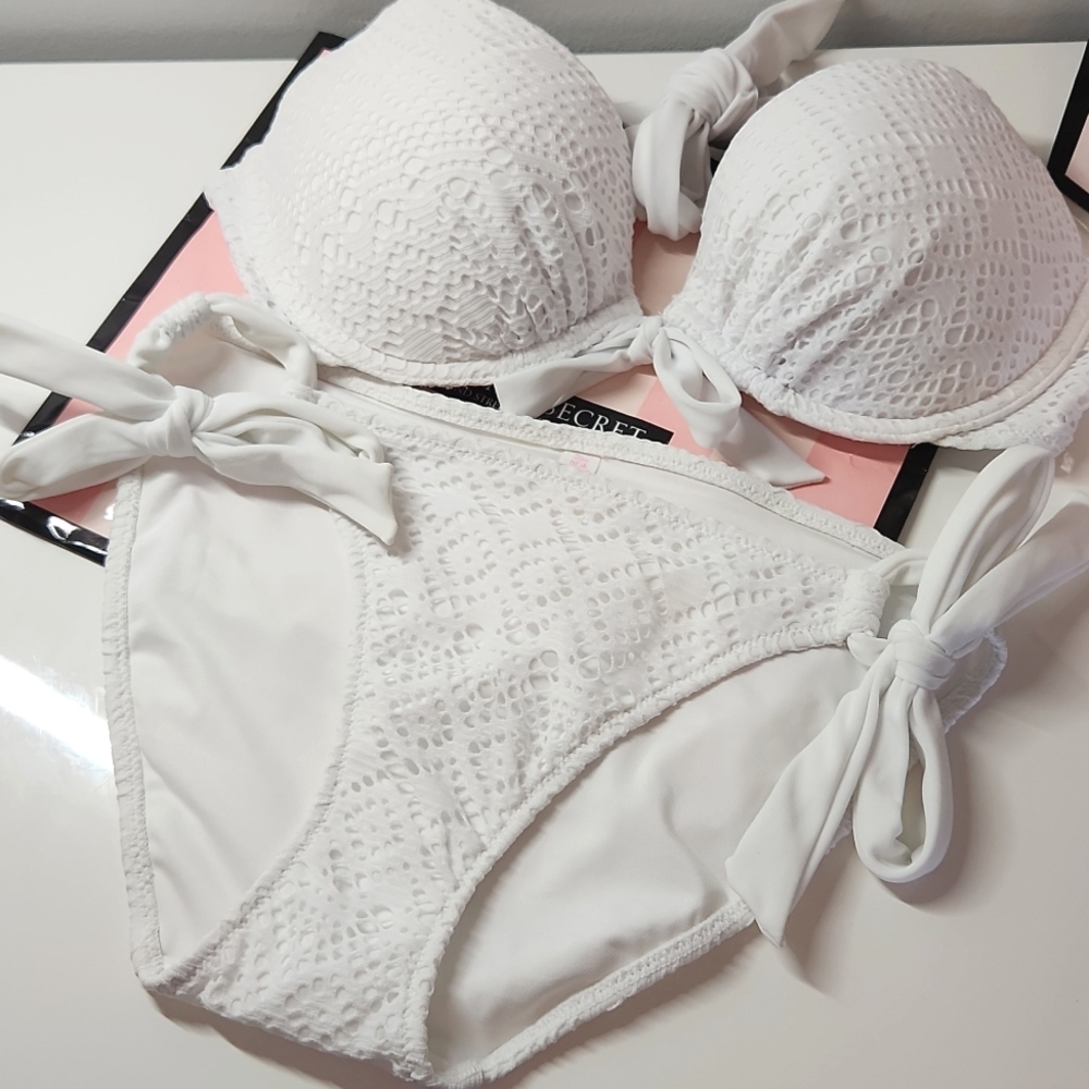 Victoria's Secret "The Knockout" Push-up Halter Bikini size 34C + small bottoms